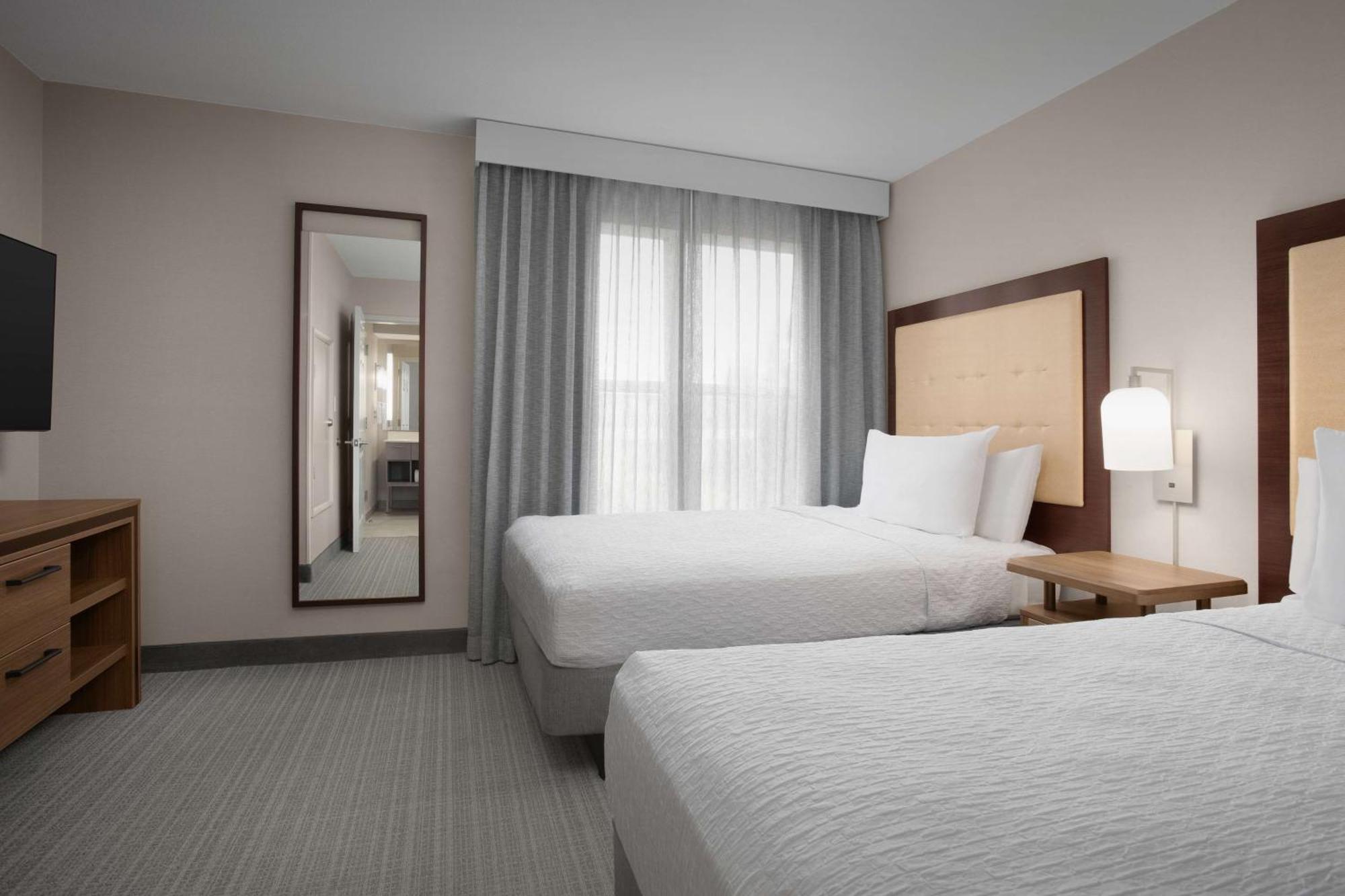 Homewood Suites By Hilton Alexandria Bagian luar foto
