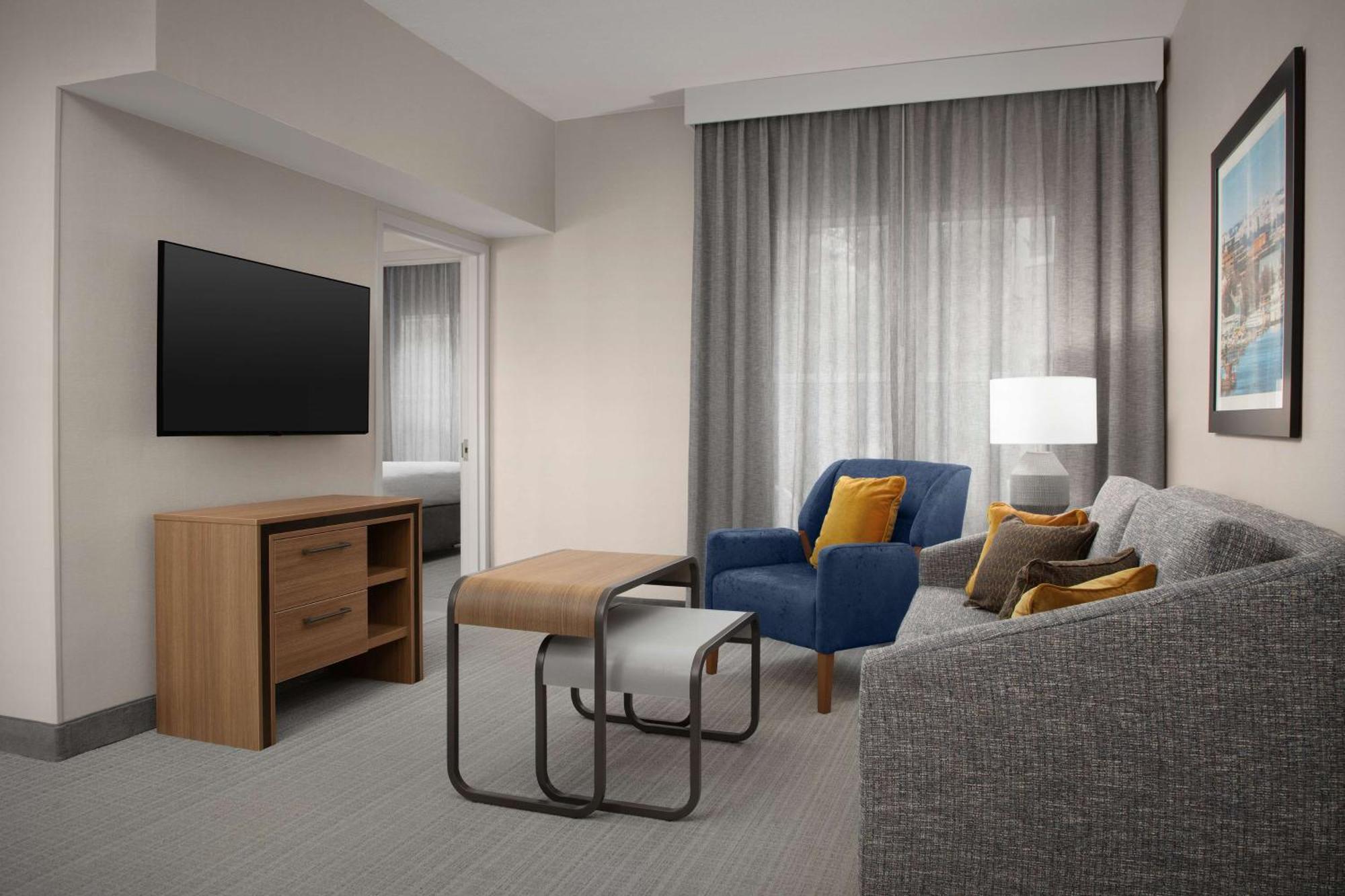 Homewood Suites By Hilton Alexandria Bagian luar foto