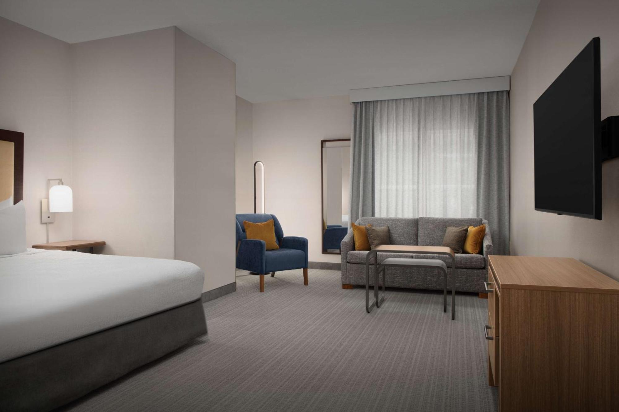 Homewood Suites By Hilton Alexandria Bagian luar foto